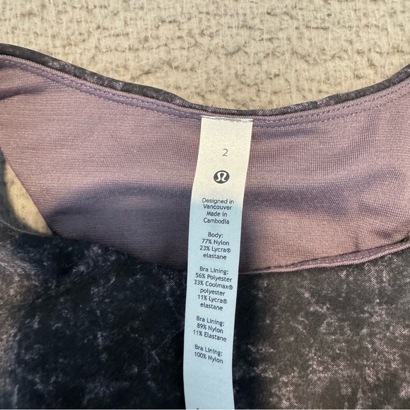 Lululemon Invigorate Training Tank Top Denim Wash Print Dusky Lavender Black 2 - Picture 5 of 10